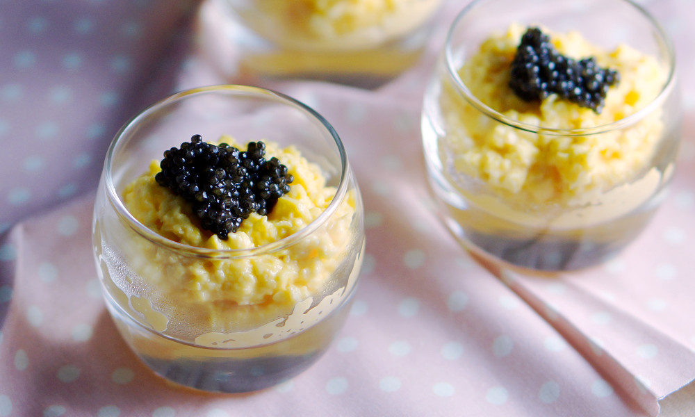 Recette oeufs brouillés au caviar