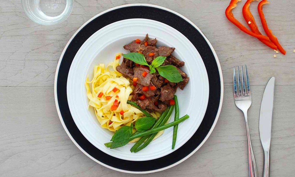 FoodCheri - boeuf basilic tagliatelles et haricots