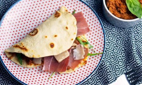 Recette de la piadine au speck et pesto rosso par Pretty Chef