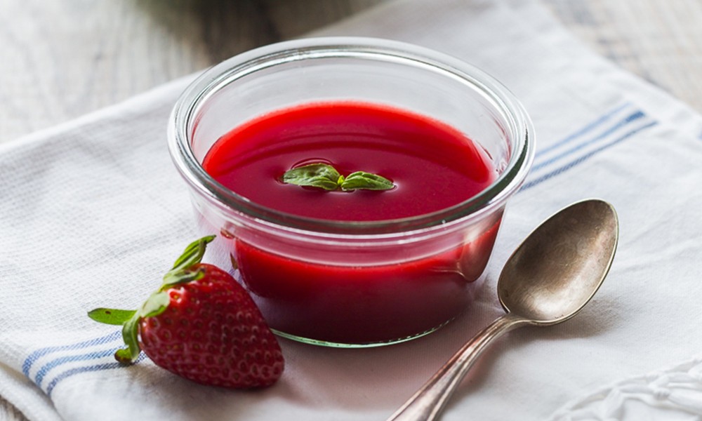 Soupe de Fraise au Basilic de Cuisine Addict