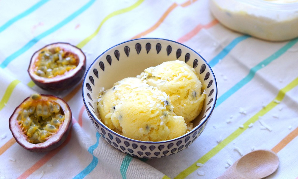 Sorbet maison à l'ananas, fruits de la passion et coco par Pretty Chef