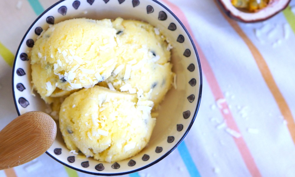 Sorbet maison à l'ananas, fruits de la passion et coco par Pretty Chef